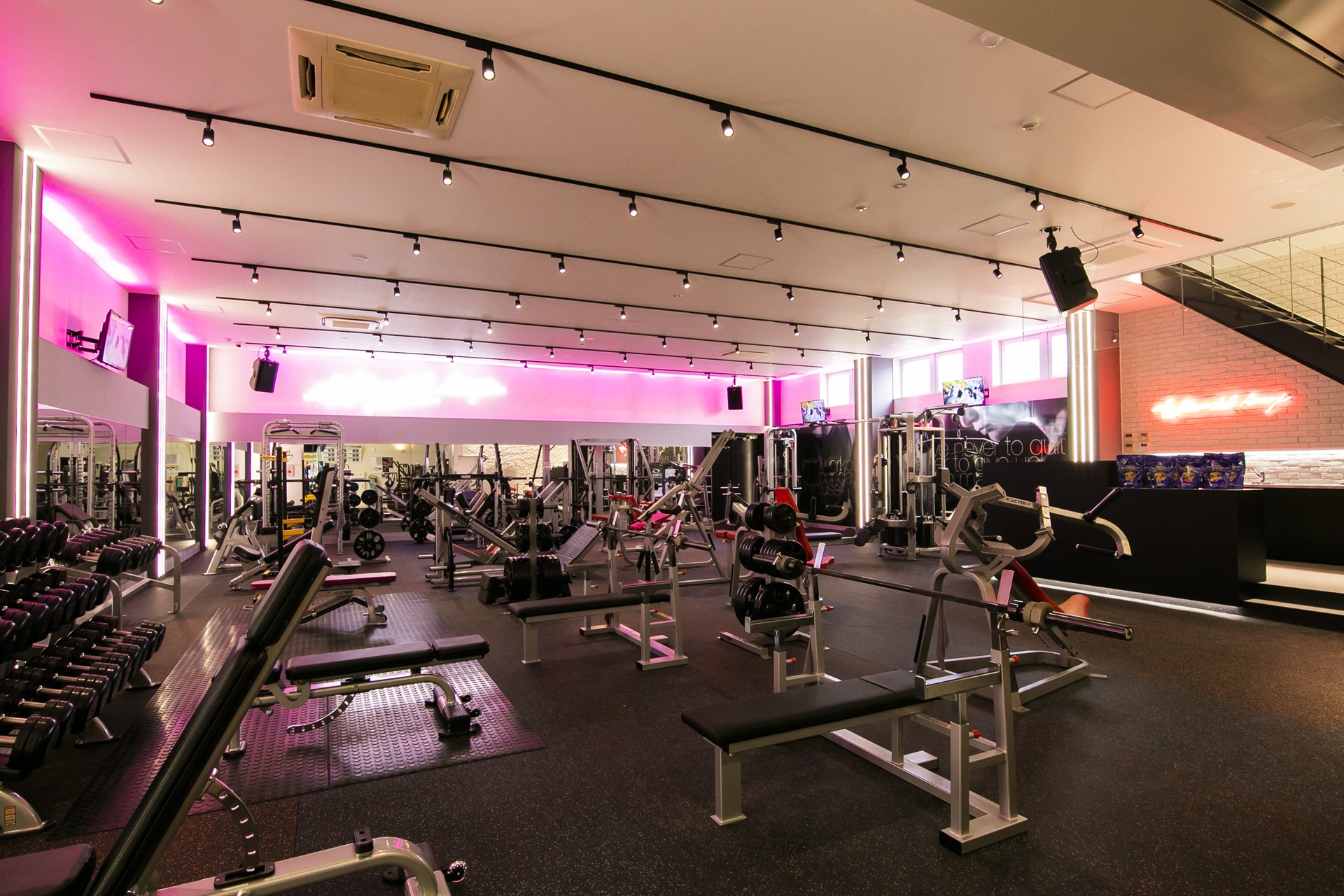 初心者も安心の高性能マシン